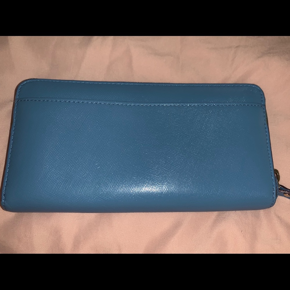 Kate Spade Wallet - Picture 2 of 3